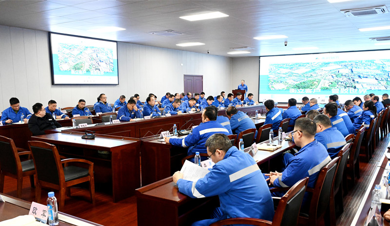 明形勢 講危機(jī) 聚合力 衡鋼召開形勢任務(wù)教育大會(huì)