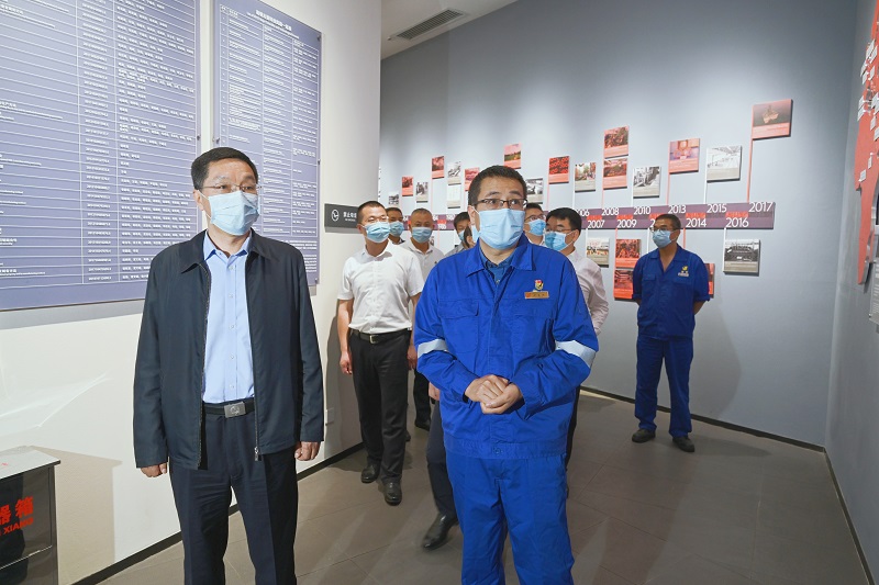 1650785783468050.jpg 省委領(lǐng)導01.jpg