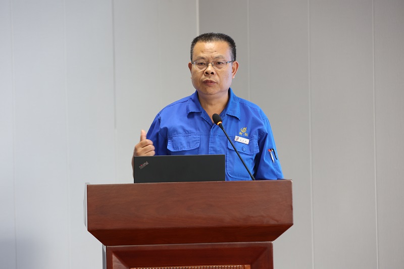 1663048460878858.jpg 導(dǎo)師帶徒結(jié)對儀式03.jpg